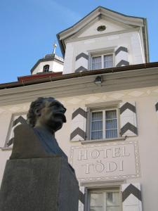 Fotografie z fotogalerie ubytování Casa Tödi Restaurant Hotel v destinaci Trun