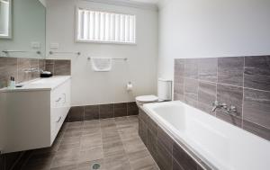 Koupelna v ubytování Wallsend Executive Apartments