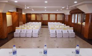 Konferenční prostory v ubytování Hotel Vishnu Palace + 37 fotografií