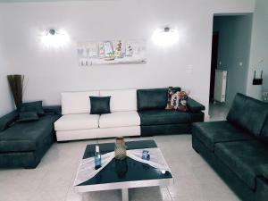 Posezení v ubytování Bourlis Apartments