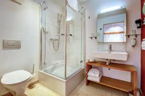 Ванна кімната в AlpenParks Hotel Maria Alm