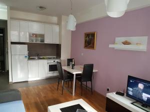 Dapur atau dapur kecil di Apartments Kolevski