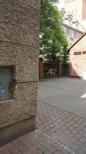 Budova, v ktorej sa apartmán nachádza