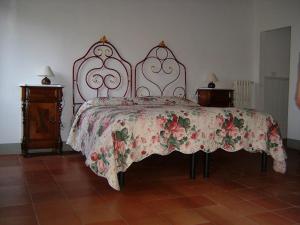 
A bed or beds in a room at B&B Borgo Ponte dell'Asse

