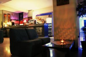 Kuchyň nebo kuchyňský kout v ubytování Hotel Kennedy