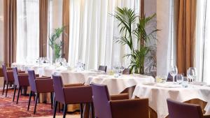 Ресторан / й інші заклади харчування у The Savoy Hotel