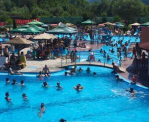 Bazén v ubytování Sephora House nebo v jeho okolí