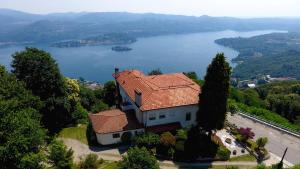 Afbeelding uit fotogalerij van Hotel Panoramico in Madonna del Sasso