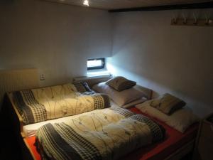Postel nebo postele na pokoji v ubytování Opolenec