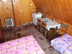 Letto o letti in una camera di Guesthouse Durmitor Magic