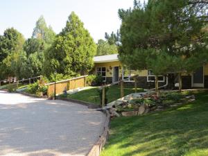 Zahrada ubytování The Pines Country Inn