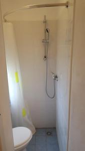 A bathroom at SANTANGELA Hostel & Rooms