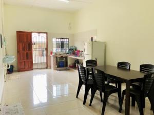 Gallery image of Pangkor Homestay in Pangkor