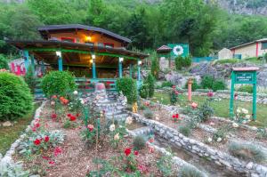 Fotografie z fotogalerie ubytování Eco village Raj u raju v destinaci Konjic