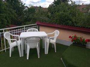 Balkon oz. terasa v nastanitvi Apartman v zahrade