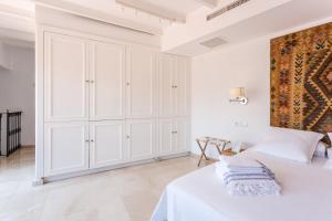 Ένα ή περισσότερα κρεβάτια σε δωμάτιο στο Lujo en el corazon de Sevilla