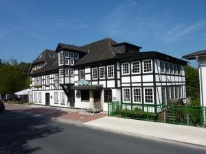 Imagen de la galería de Akzent Hotel Zur Wasserburg - Hotel Garni bed & breakfast, en Harpstedt