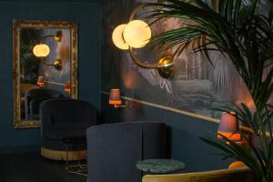 Posezení v ubytování Snob Hotel
