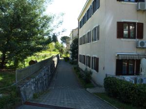 Budova, kde se apartmán nachází
