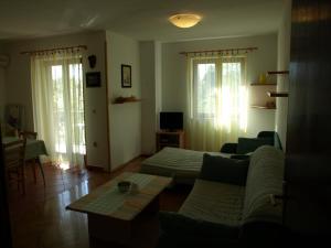 Posezení v ubytování Apartment Branko with free parking