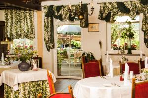 Galeriebild der Unterkunft Zum Dorfschmied in Klein Sankt Paul + 25 Fotos