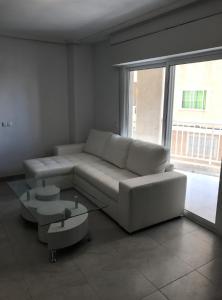 Modern Beach Apartment 휴식 공간