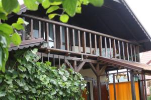 Μπαλκόνι ή βεράντα στο Cudodomek na Mazurach w Woszczelach koło Ełku
