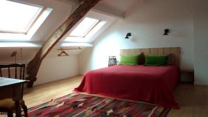 מיטה או מיטות בחדר ב-Chambre d'hôtes Chalendeix