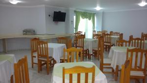 A restaurant or other place to eat at Hotel Mariluz