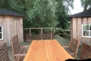 Φωτογραφία από το άλμπουμ του Treehouse B&B σε Rabjerg