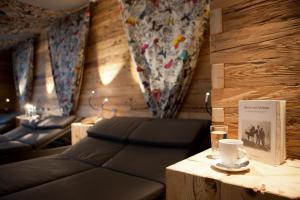 Posezení v ubytování Hotel Walliserstube