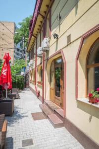 Budova, kde se hotel nachází