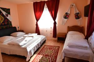 Billede fra billedgalleriet på Pension Ioana Lavita i Vadu Izei + 77 billeder