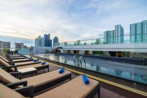 Gambar di galeri bagi Blue Boat Hotel JC di Utara Pattaya