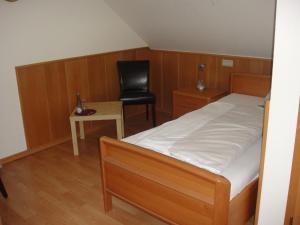 TV a/nebo společenská místnost v ubytování Hotel Restaurant zum Schlossberg