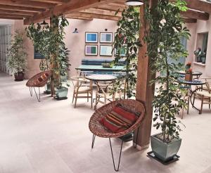 Istumisnurk majutusasutuses Hotel Ayllon