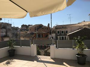 A balcony or terrace at Casa Afrodite