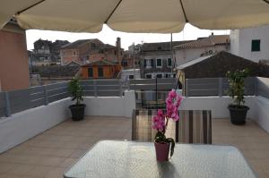 A balcony or terrace at Casa Afrodite