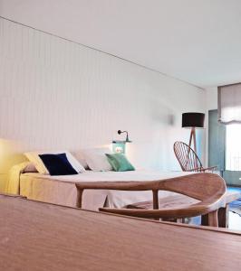 Istumisnurk majutusasutuses Hotel Ayllon