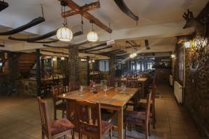 Restaurace v ubytování Albatros + 37 fotografií