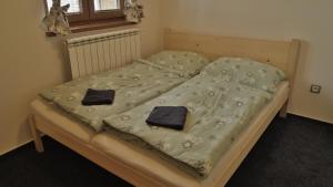 Posteľ alebo postele v izbe v ubytovaní Horský apartmán Draps + 17 fotografií