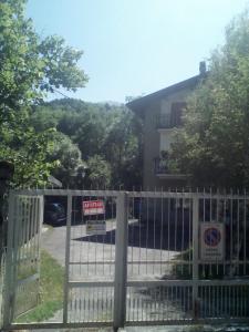 Budova, kde se apartmán nachází + 5 fotografií