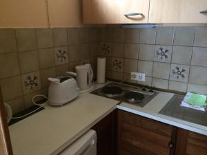 
Küche/Küchenzeile in der Unterkunft Attraktives Häuschen Glogauer
