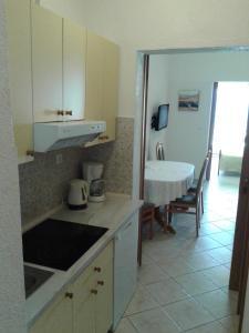 Kuchyň nebo kuchyňský kout v ubytování Apartments Toma Bajnice Directly