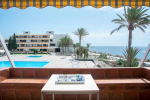 Basen w obiekcie AMAZING SEASIGHTS - TENERIFE lub w pobliżu