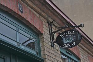 Certificato, attestato, insegna o altro documento esposto da Hotell Oskar