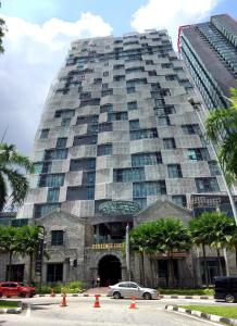 صورة لـ 2Stories Empire Duplex at Damansara Perdana في Damansara Perdana