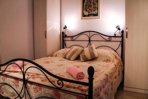 Postel nebo postele na pokoji v ubytování Guesthouse Kamarin