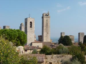 Afbeelding uit fotogalerij van Appartamenti Panoramici Piazza delle Erbe in San Gimignano