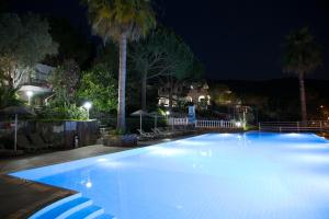 Bazén v ubytování Greenport Bodrum Hotel nebo v jeho okolí